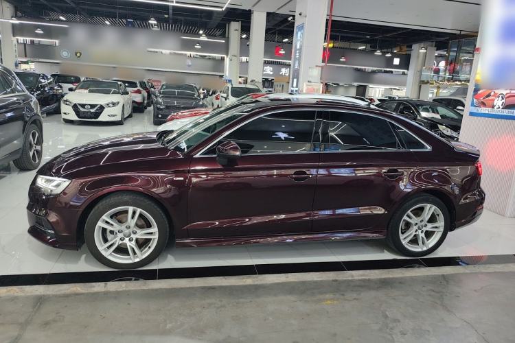 Used Audi A3 2019 Limousine 35 TFSI Fashion Edition China VI Emission Standard Exterior 3