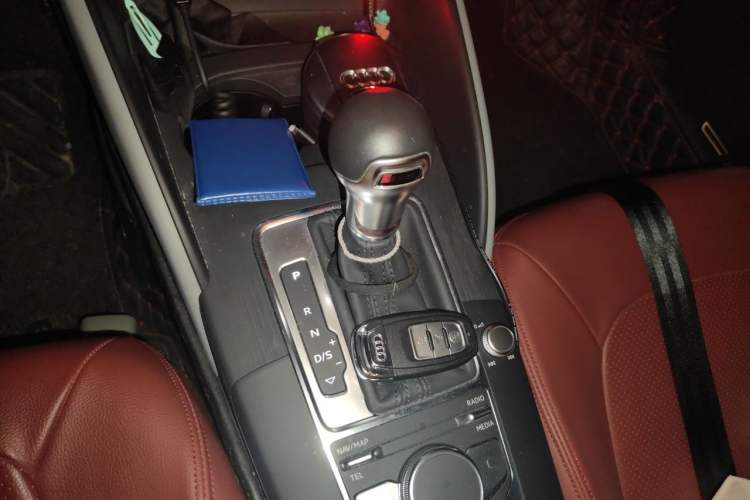 Used Audi A3 2019 Limousine 35 TFSI Ambition China V Gear Lever