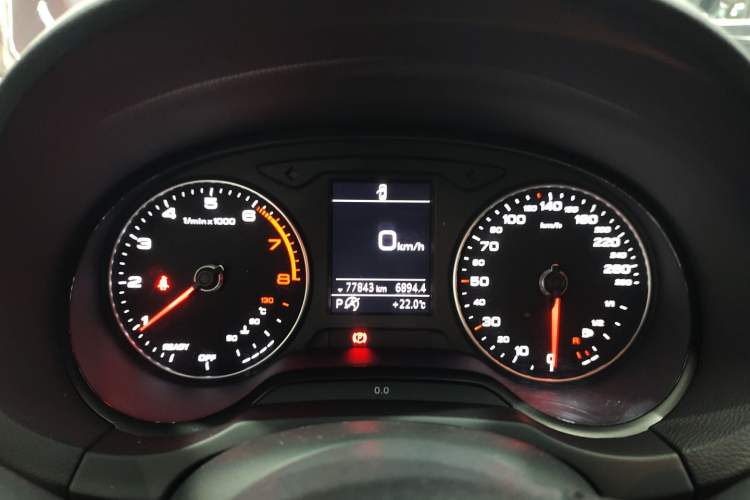 Used Audi A3 2019 Limousine 35 TFSI Fashion Edition China VI Emission Standard Instrument Cluster