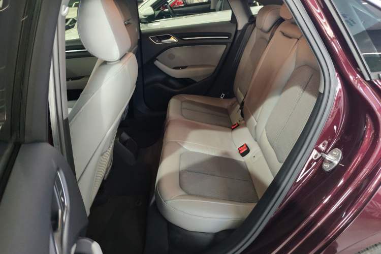 Used Audi A3 2019 Limousine 35 TFSI Fashion Edition China VI Emission Standard Interior 4