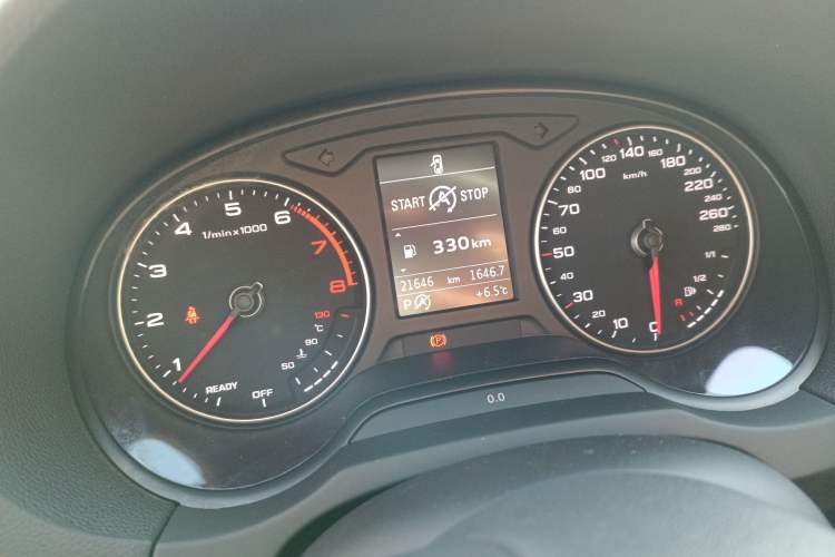 Used Audi A3 2019 Sportback 35 TFSI Ambition China V Odometer Close Up