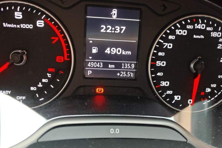 Used Audi A3 2019 Limousine 35 TFSI Fashion Edition China VI Emission Standard Odometer Close Up