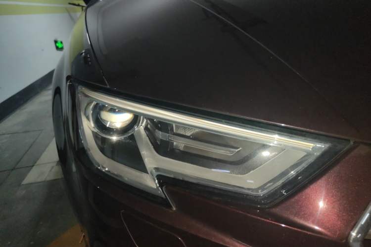 Used Audi A3 2019 Limousine 35 TFSI Ambition China V Right Front Headlight