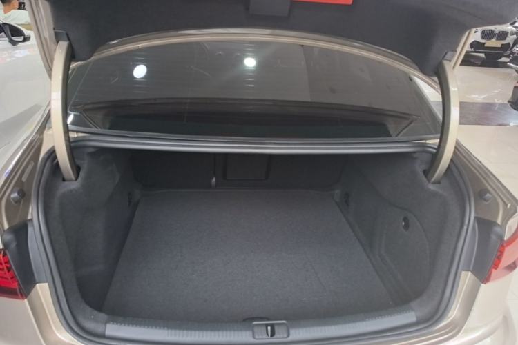 Used Audi A3 2019 Limousine 35 TFSI Fashion Edition China V standard Trunk