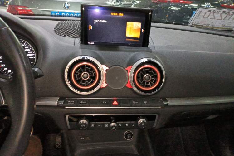 Used Audi A3 2019 Limousine 40 TFSI Sport Version China V Emission Standard Audio And AC Panel