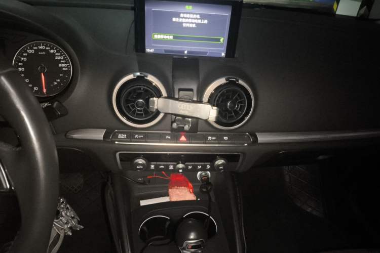 Used Audi A3 2019 Sportback 40 TFSI Sporty Version China V Audio And AC Panel