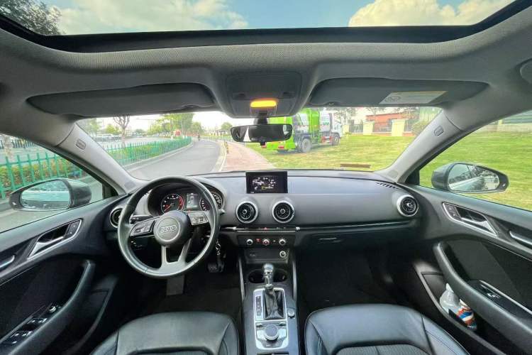 Used Audi A3 2019 Sportback 35 TFSI Fashion Edition China V Center Console