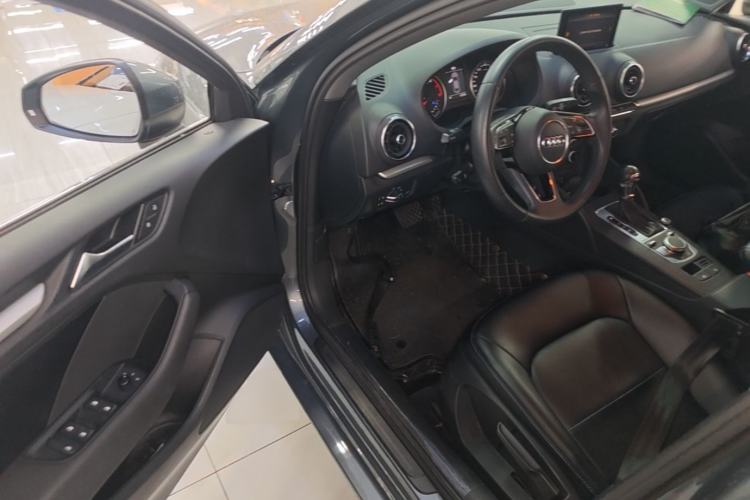 Used Audi A3 2019 Limousine 35 TFSI Ambition China V Driver Seat