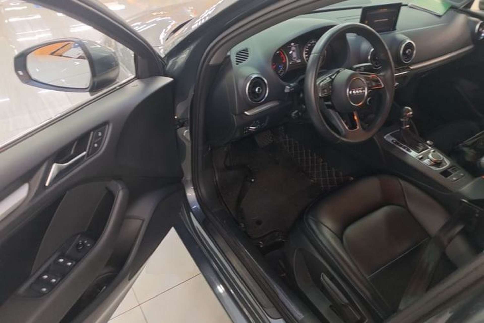 Used Audi A3 2019 Limousine 35 TFSI Ambition China V Driver Seat