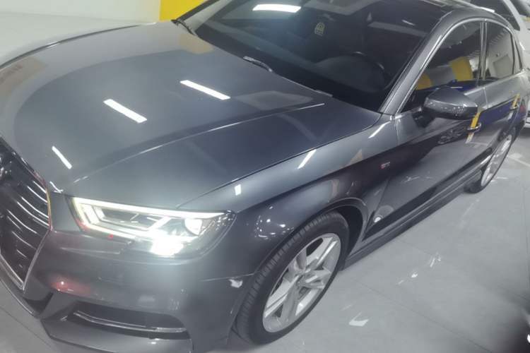 Audi A3 2019 Limousine 35 TFSI Fashion Edition China VI Emission Standard usado Guazi used car, China used car export, Used car for sale, Used  cars, Cheapest cars for sale