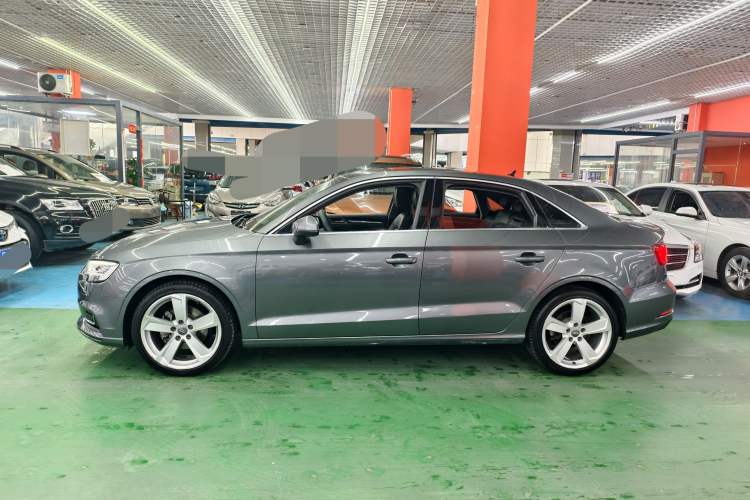 Used Audi A3 2019 Limousine 35 TFSI Style Edition China VI Emission Standard Exterior 2