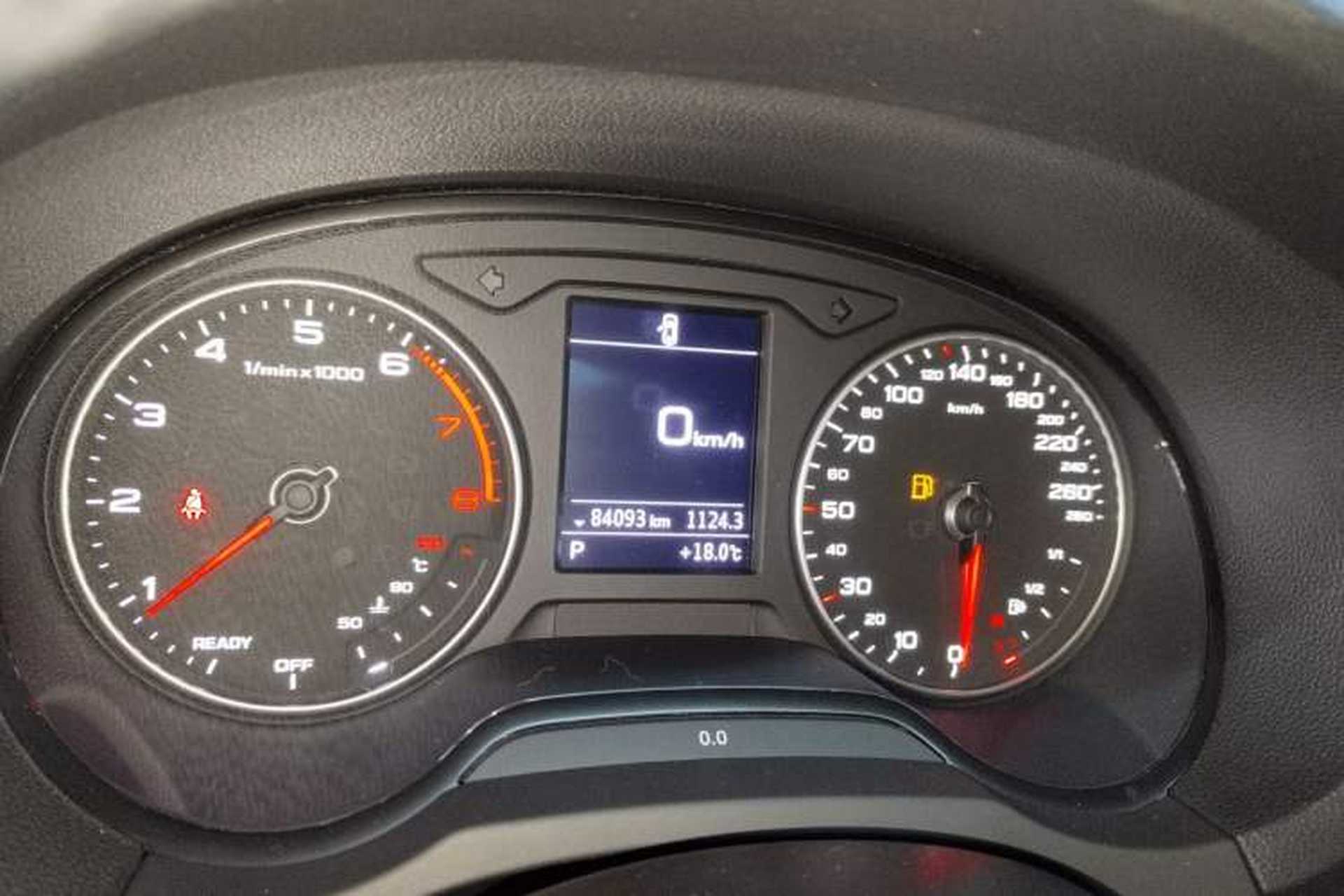 Used Audi A3 2019 Limousine 35 TFSI Fashion Edition China V standard Instrument Cluster