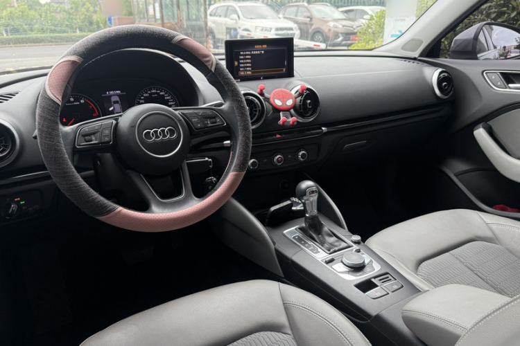 Used Audi A3 2019 Sportback 35 TFSI Fashion Edition China V Interior 5