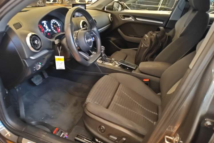 Used Audi A3 2019 Limousine 40 TFSI Sport Version China V Emission Standard Left Front Seat