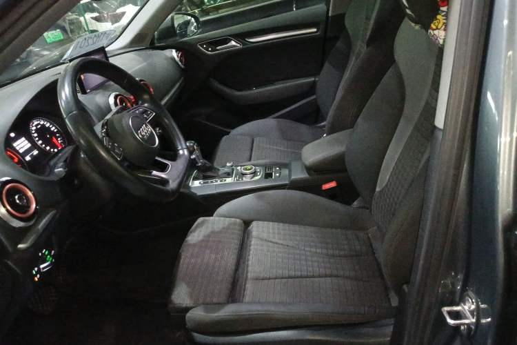 Used Audi A3 2019 Limousine 40 TFSI Sport Version China V Emission Standard Left Front Seat