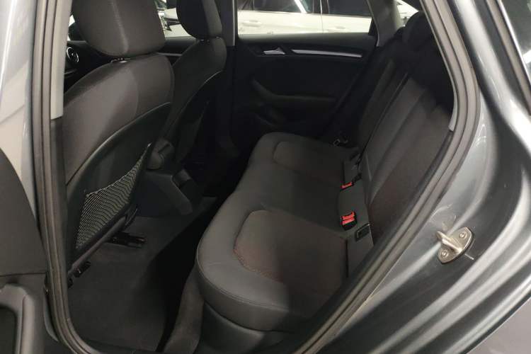Used Audi A3 2019 Limousine 35 TFSI Ambition China VI Left Rear Seat