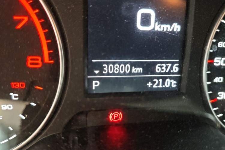 Used Audi A3 2019 Sportback 35 TFSI Ambition China V Odometer Close Up