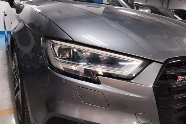 Used Audi A3 2019 Limousine 40 TFSI Sport Version China V Emission Standard Right Front Headlight