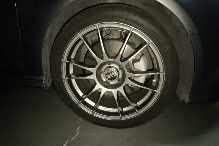 Used Audi A3 2019 Sportback 40 TFSI Sporty Version China V Right Front Wheel Hub