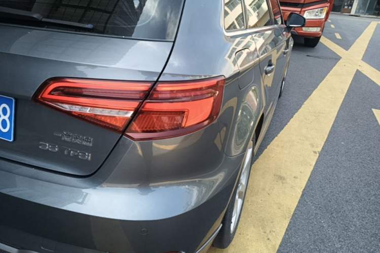 Used Audi A3 2019 Sportback 35 TFSI Fashion Edition China V Right Rear Taillight