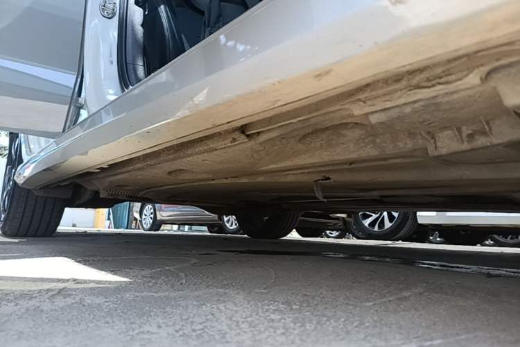 Used Audi A3 2019 Limousine 35 TFSI Fashion Edition China VI Emission Standard Right Side Sill