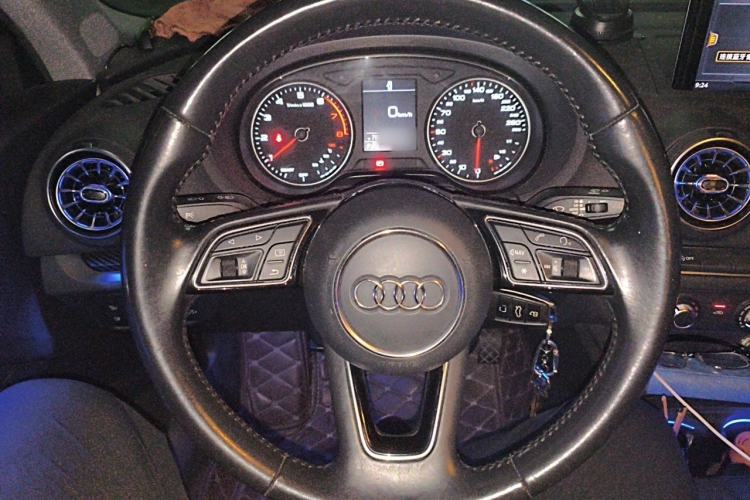 Used Audi A3 2019 Limousine 35 TFSI Ambition China VI Steering Wheel