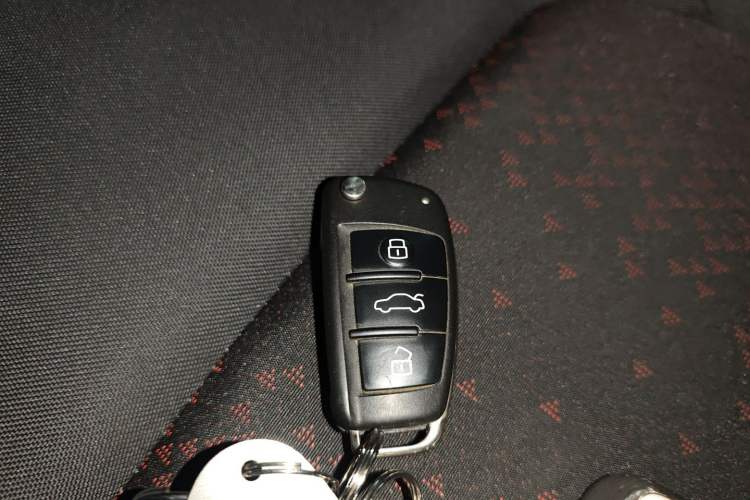 Used Audi A3 2019 Limousine 35 TFSI Ambition China VI Vehicle Key