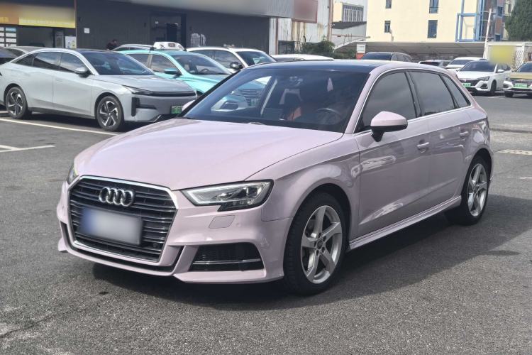 Used Audi A3 2019 Sportback 35 TFSI Fashion Edition China VI Emission Standard Exterior 1