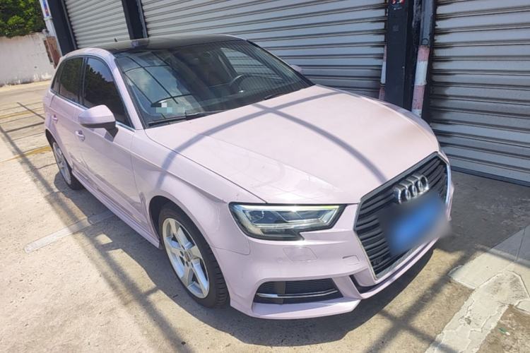 Used Audi A3 2019 Sportback 35 TFSI Fashion Edition China VI Emission Standard Front Right 45 Deg