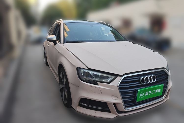 Used Audi A3 2019 Sportback 35 TFSI Sporty Version China VI Front Right 45 Deg