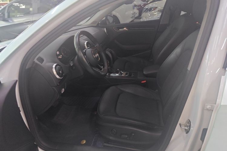Used Audi A3 2019 Limousine 35 TFSI Fashion Edition China V standard Driver Seat