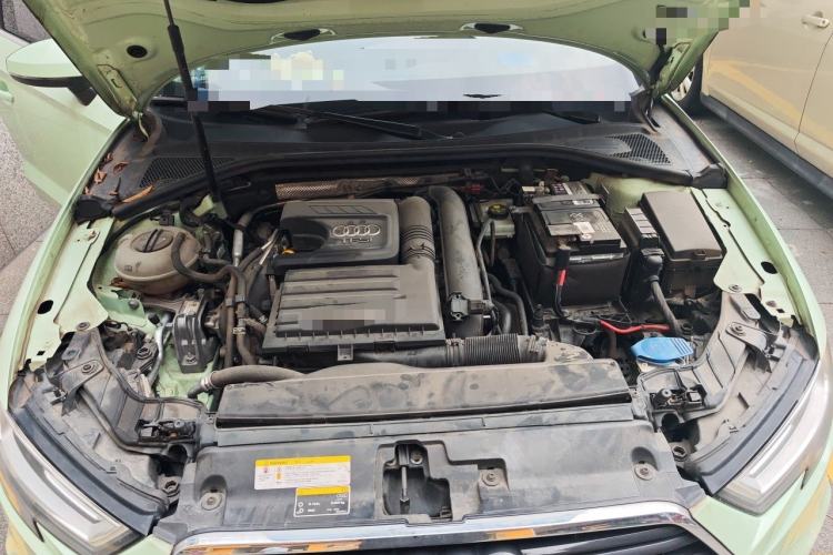 Used Audi A3 2019 Limousine 35 TFSI Fashion Edition China V standard Engine Bay
