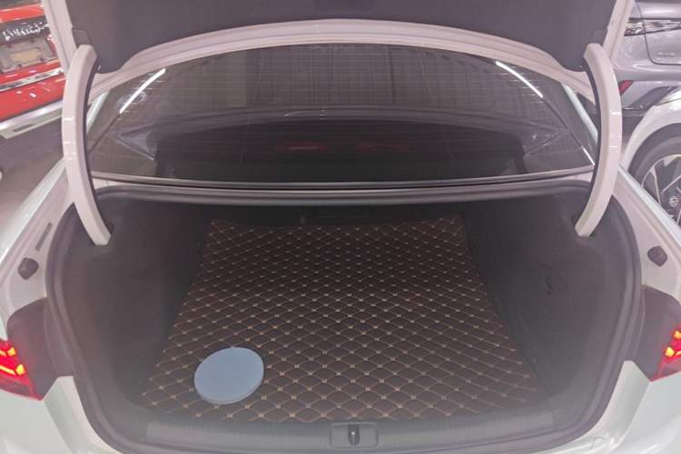 Used Audi A3 2019 Limousine 35 TFSI Fashion Edition China V standard Trunk