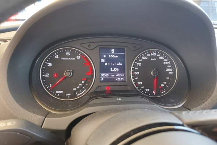 Used Audi A3 2019 Limousine 35 TFSI Ambition China V Instrument Cluster
