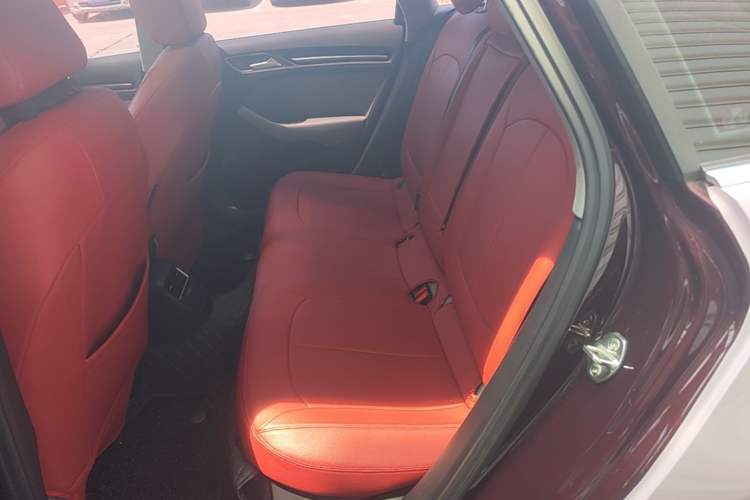 Used Audi A3 2019 Sportback 35 TFSI Fashion Edition China VI Emission Standard Left Rear Seat