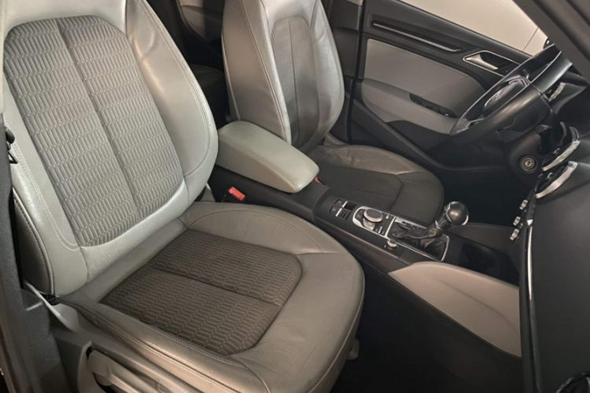 Used Audi A3 2019 Limousine 35 TFSI Fashion Edition China V standard Right Front Seat