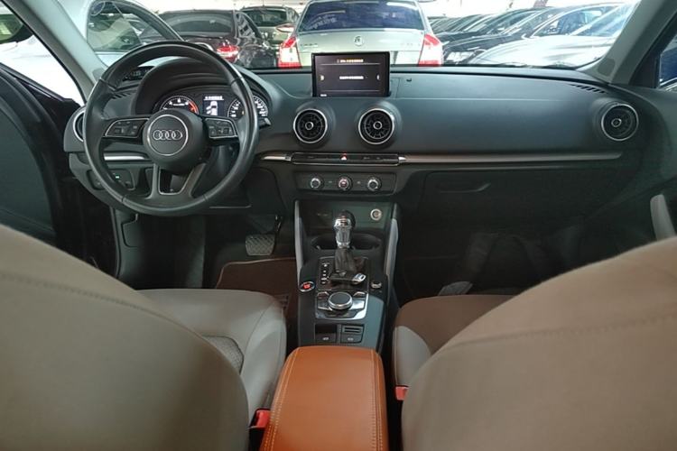 Used Audi A3 2019 Sportback 35 TFSI Ambition China V Center Console