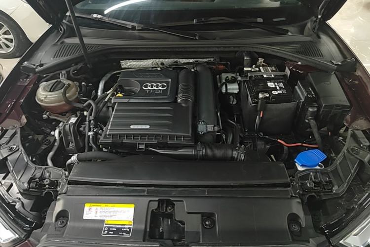 Used Audi A3 2019 Sportback 35 TFSI Ambition China V Engine Bay