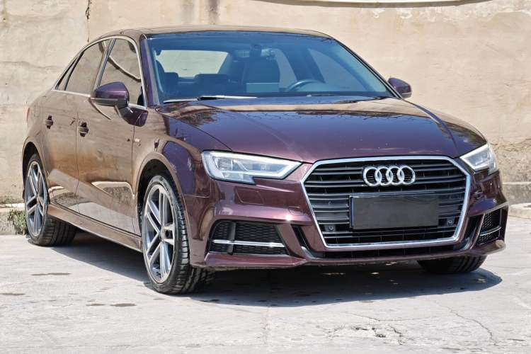 Used Audi A3 2019 Limousine 35 TFSI Fashion Edition China V standard Exterior 2