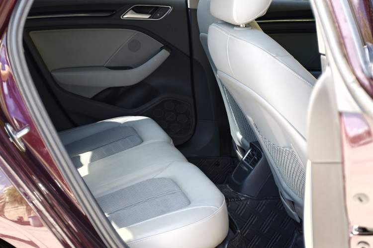 Used Audi A3 2019 Limousine 35 TFSI Fashion Edition China V standard Interior 2