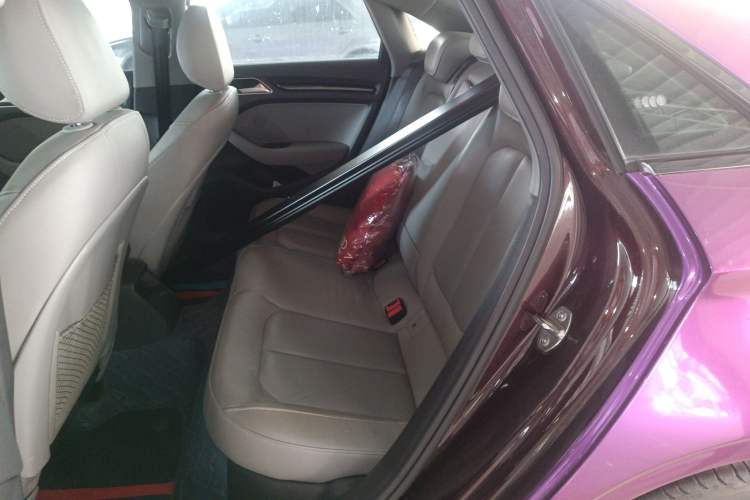 Used Audi A3 2019 Limousine 35 TFSI Fashion Edition China VI Emission Standard Left Rear Seat
