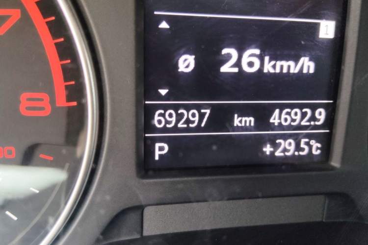 Used Audi A3 2019 Sportback 35 TFSI Ambition China V Odometer Close Up