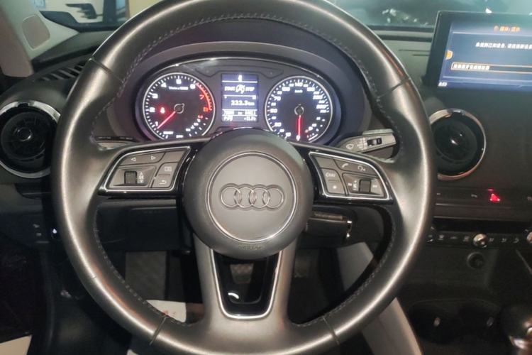 Used Audi A3 2019 Sportback 35 TFSI Fashion Edition China V Steering Wheel