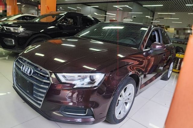 Audi A3 2019 Limousine 35 TFSI Ambition China VI usata