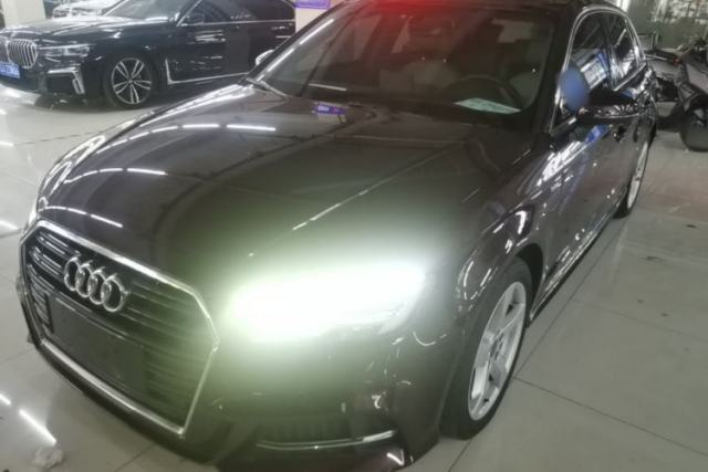 Used Audi A3 2019 Sportback 35 TFSI Fashion Edition China V