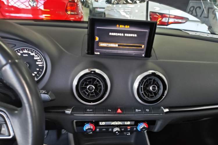 Used Audi A3 2019 Sportback 35 TFSI Fashion Edition China V Audio And AC Panel