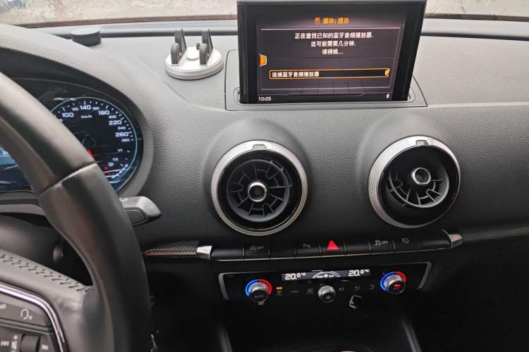 Used Audi A3 2019 Limousine 35 TFSI Style Edition China VI Emission Standard Audio And AC Panel