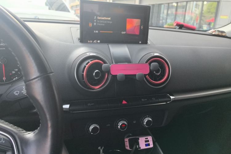 Used Audi A3 2019 Limousine 35 TFSI Ambition China V Audio And AC Panel