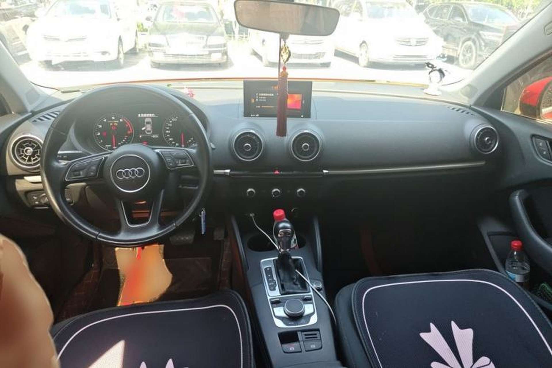 Used Audi A3 2019 Limousine 35 TFSI Ambition China VI Center Console