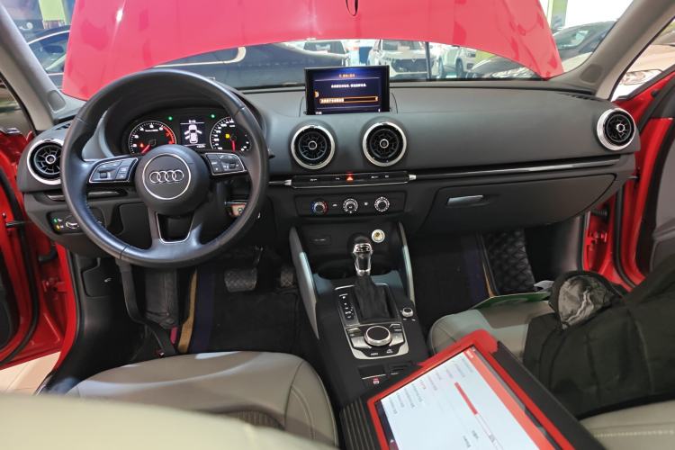 Used Audi A3 2019 Sportback 35 TFSI Fashion Edition China V Center Console